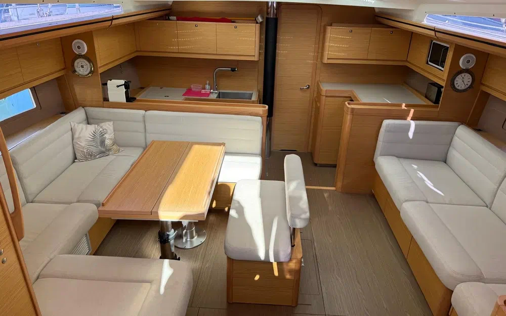 slider 17 Dufour 512 Grand Large