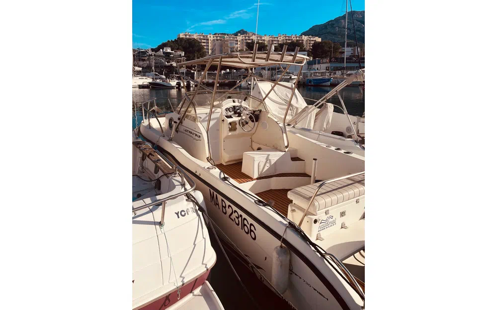 slider 0 Ultramar Shaft 730 Fish