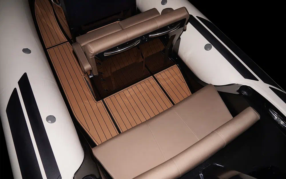 slider 2 Brig Eagle 6