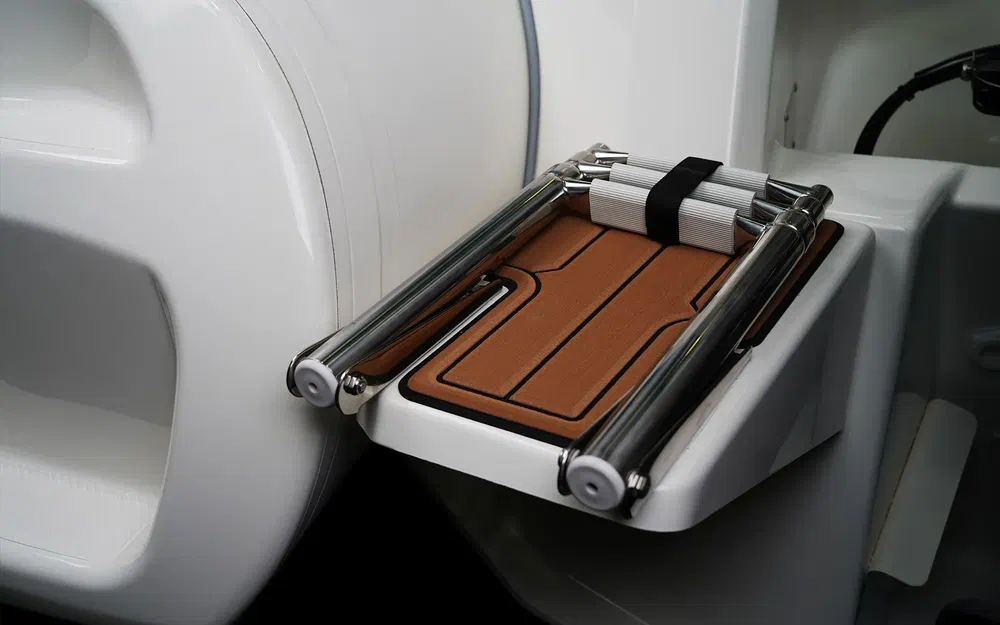 slider 11 Brig Eagle 6 H