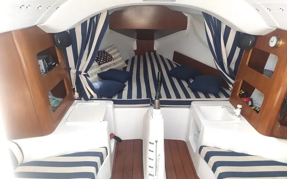 slider 14 Beneteau First 211