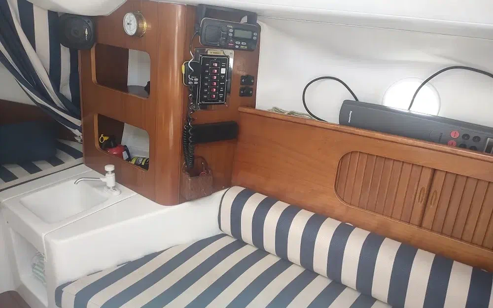 slider 15 Beneteau First 211