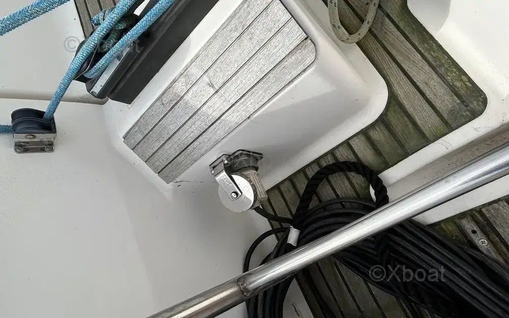 slider 8 Jeanneau Sun Fast 42