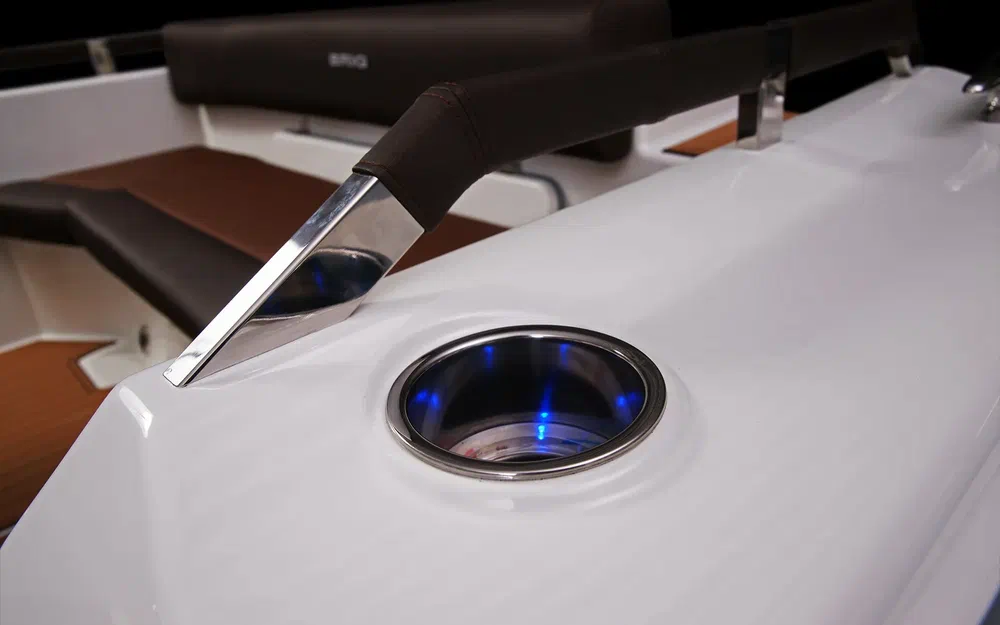 slider 15 Brig Eagle 10