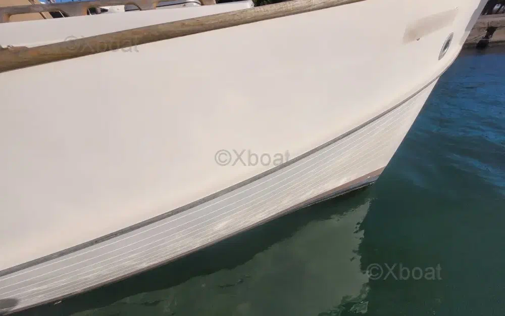 slider 11 American Marine Grand Banks 42 Motor Yacht