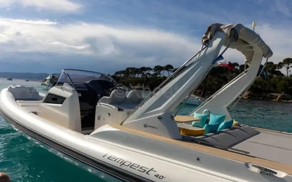 slider 4 Capelli Tempest 40