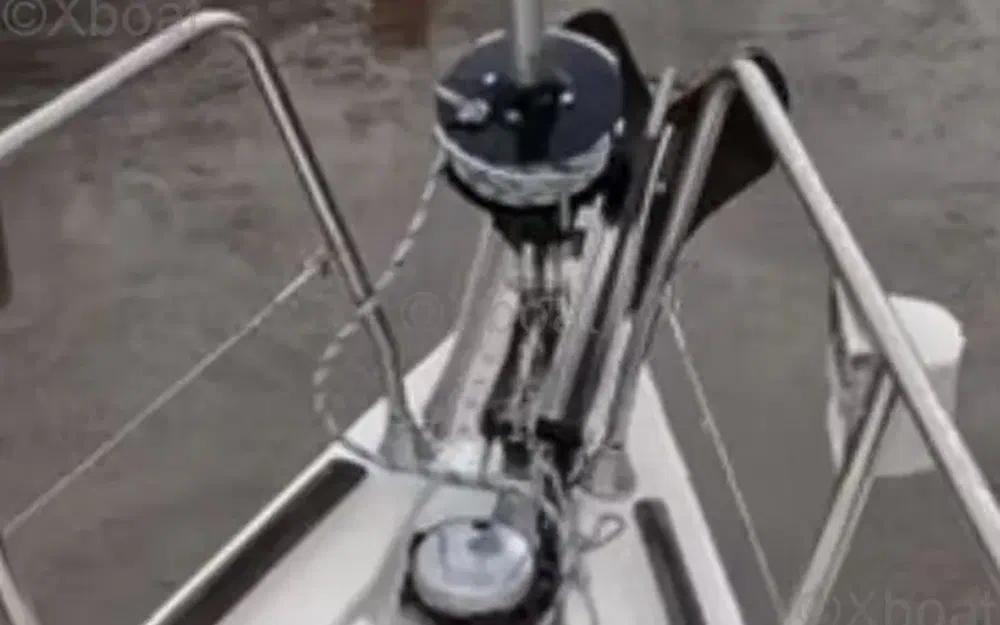 slider 10 Dufour 40 PERFORMANCE