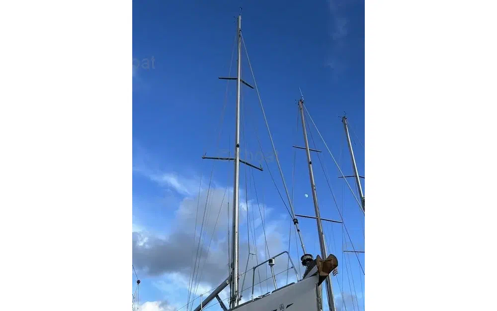 slider 1 Dufour 40 PERFORMANCE