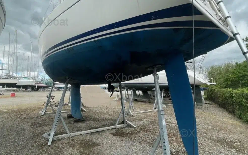 slider 2 Dufour 40 PERFORMANCE