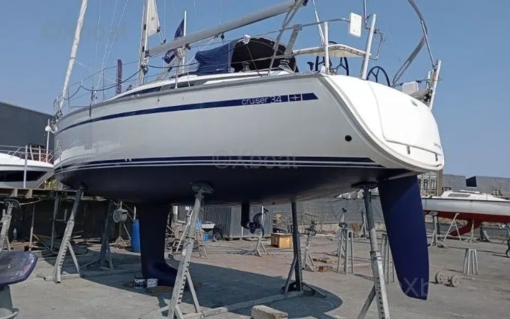slider 0 Bavaria 34 Cruiser