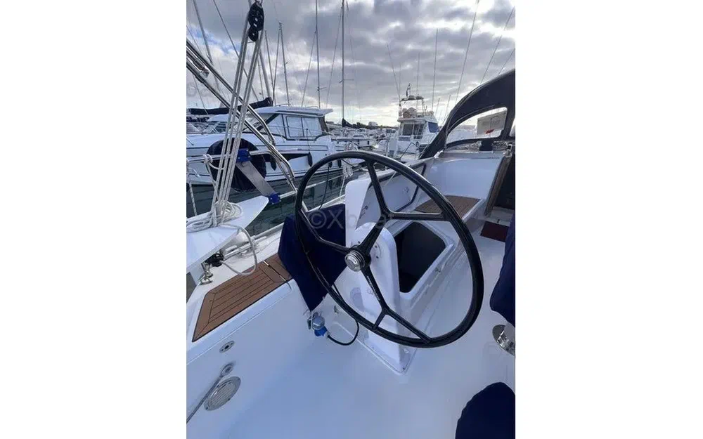 slider 9 Bavaria 34 Cruiser