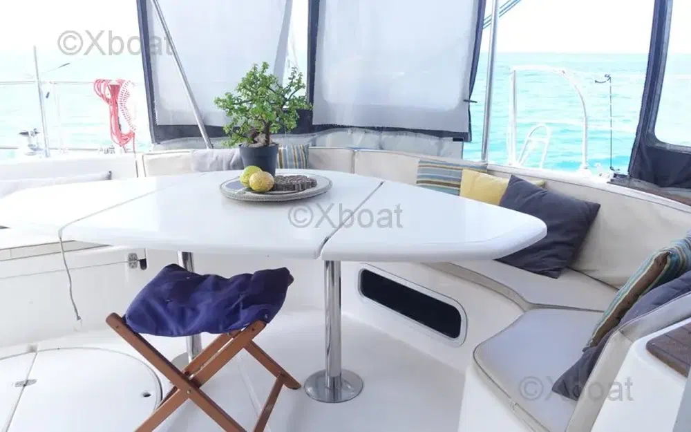 slider 11 Fountaine Pajot Bahia 46