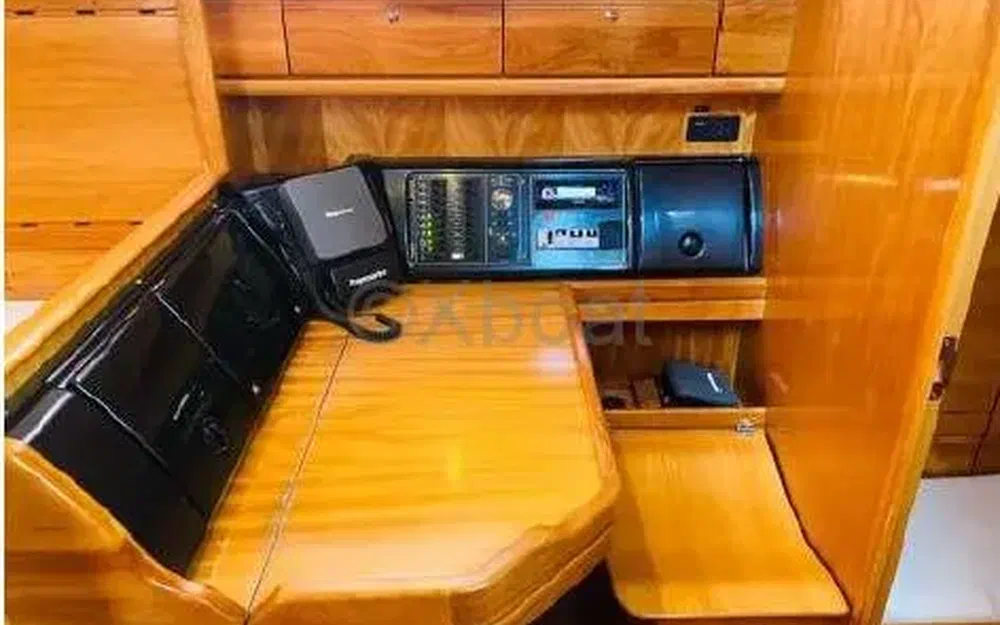 slider 11 Bavaria 42 cruiser