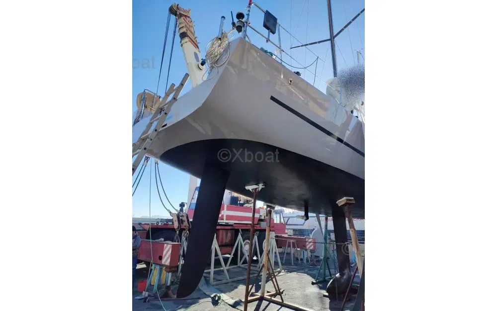 slider 8 Sly Yachts Sly 42