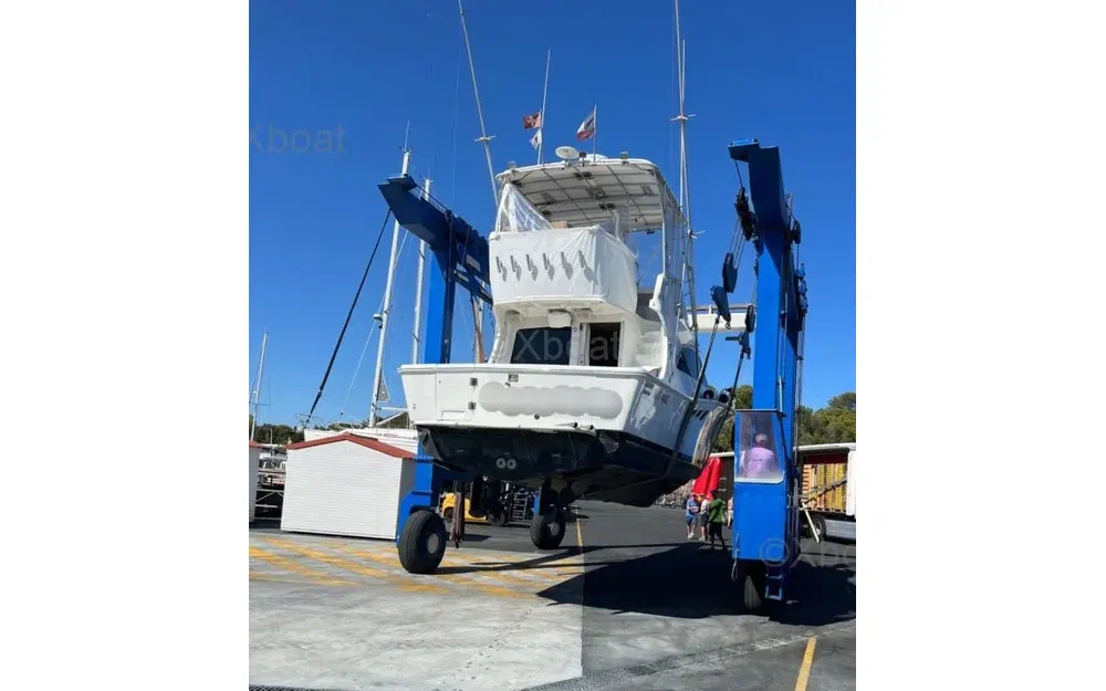 slider 9 Luhrs 36 Convertible