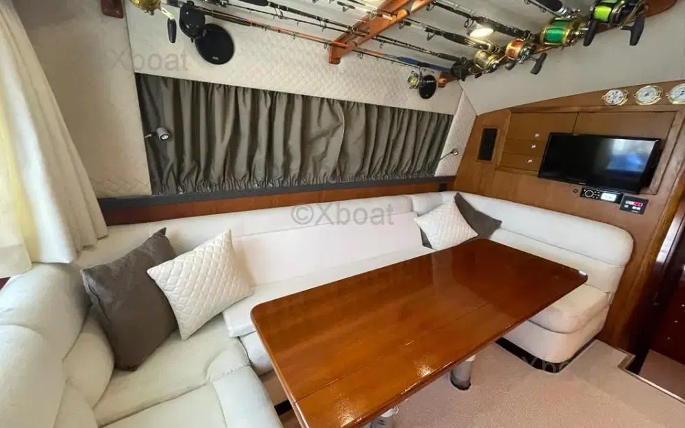 slider 3 Luhrs 36 Convertible