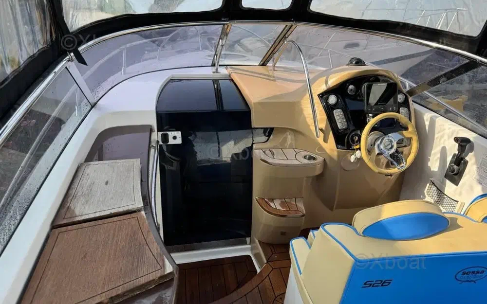 slider 4 Sessa Marine S26