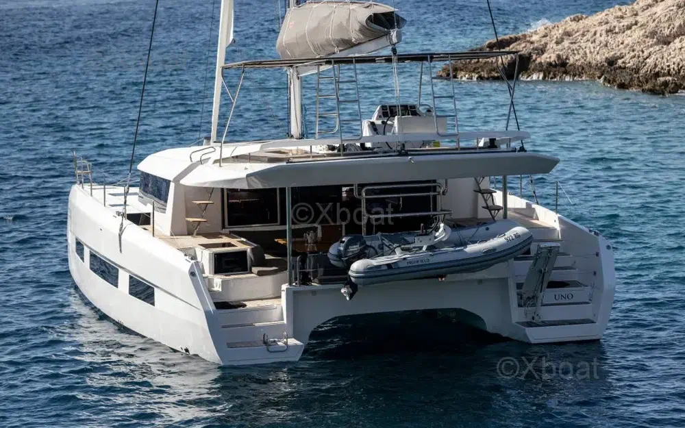 slider 0 Dufour Catamarans 48