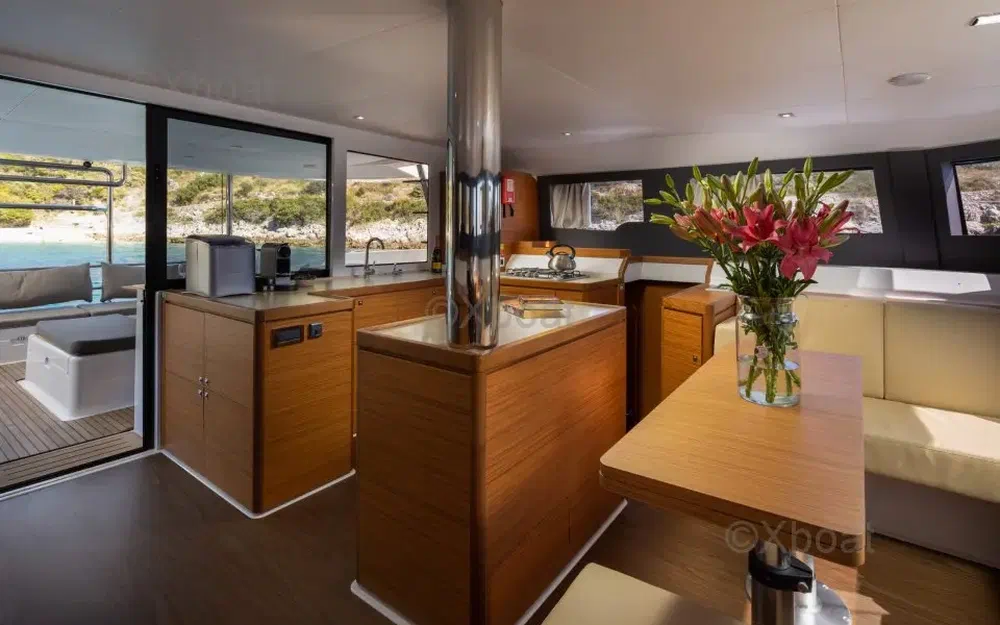 slider 5 Dufour Catamarans 48