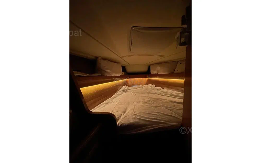 slider 11 Comar Yachts Comet 375