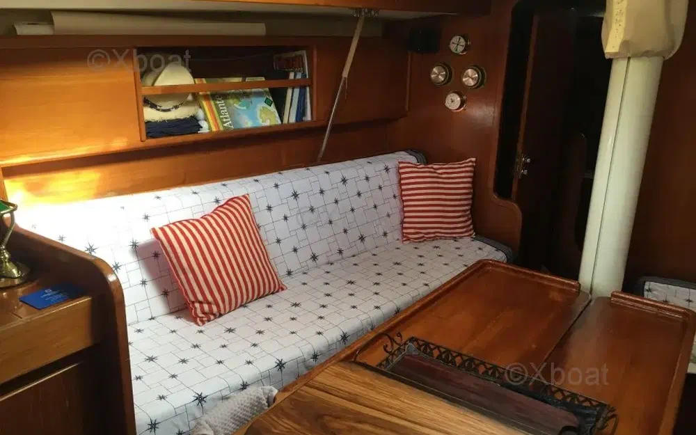 slider 7 Comar Yachts Comet 375