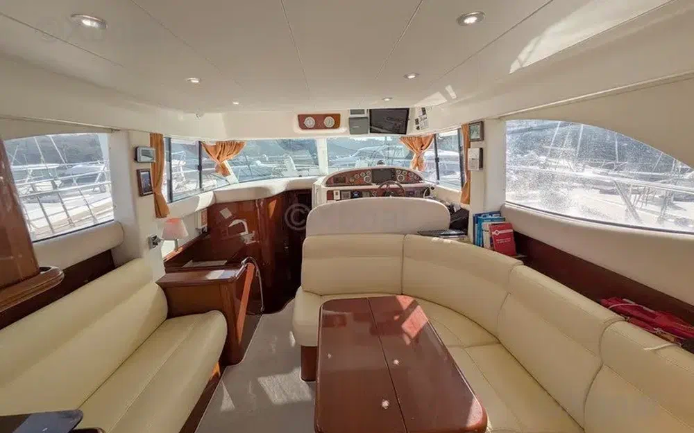 slider 5 Jeanneau Prestige 36