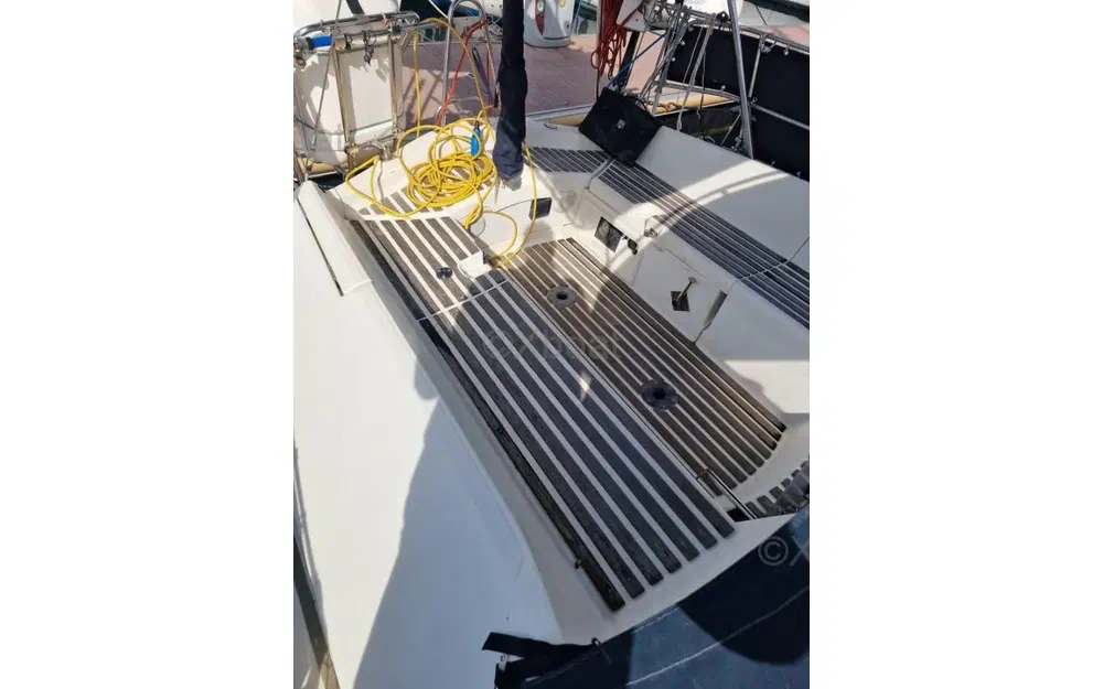 slider 11 Jeanneau Sun Liberty 34