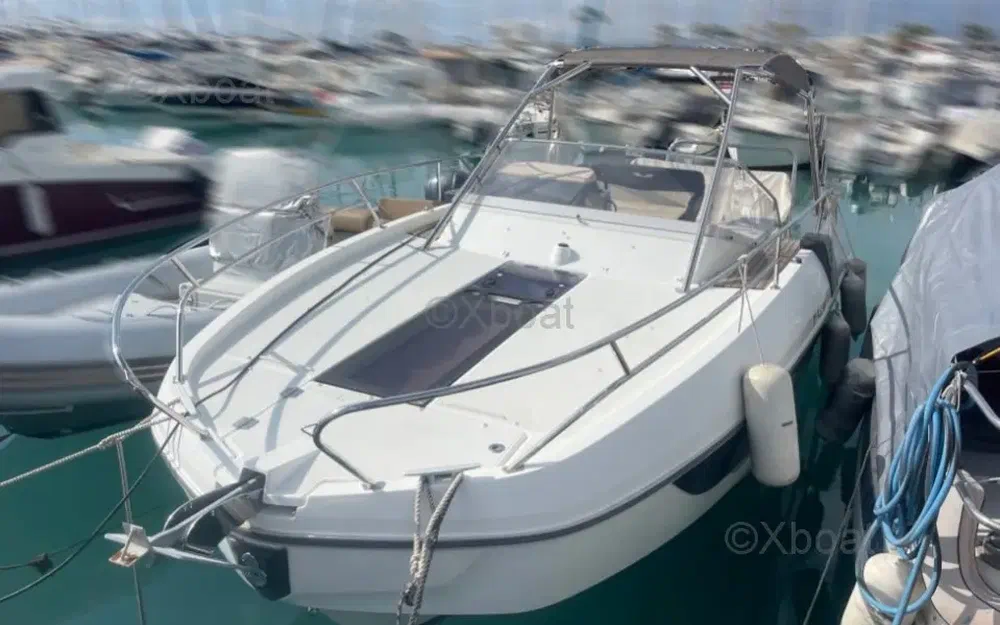 slider 1 Beneteau Flyer 8.8 SUNdeck
