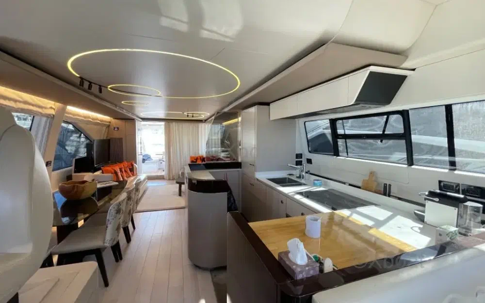 slider 1 Azimut 72 FLY