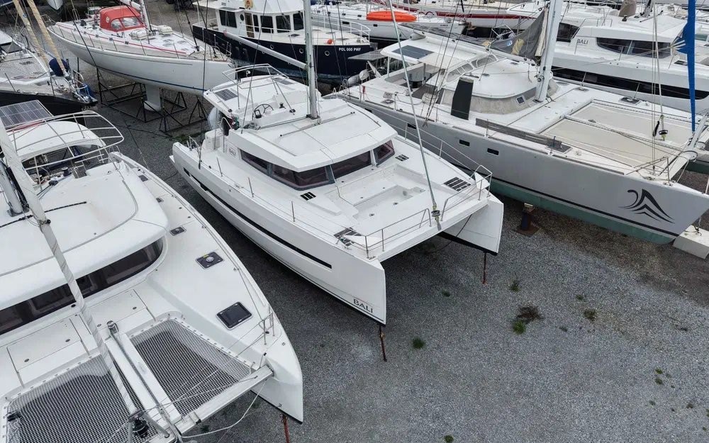 slider 0 Bali Catamarans Bali 4.1