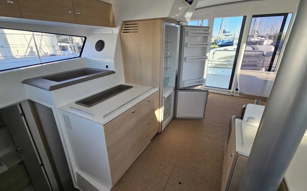 slider 11 Bali Catamarans Bali 4.1