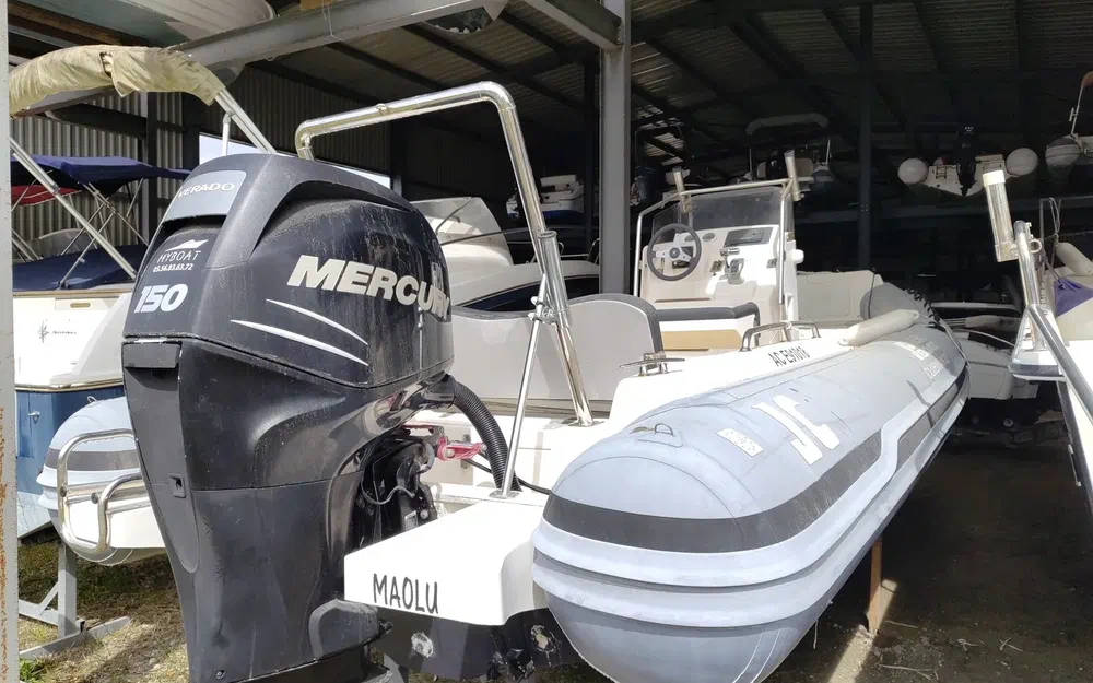 slider 3 Joker Boat Clubman 22