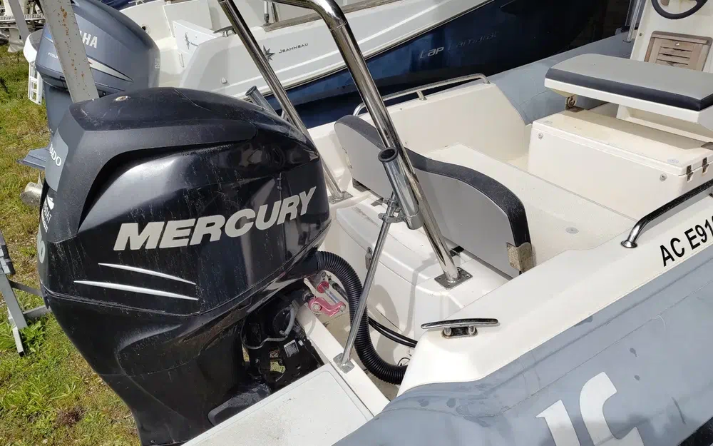 slider 4 Joker Boat Clubman 22