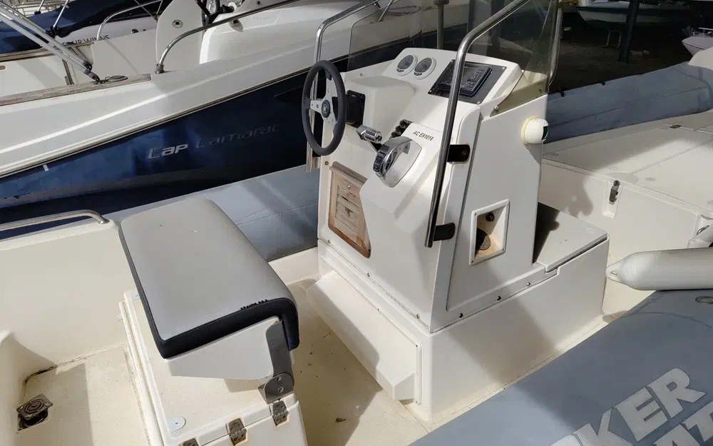 slider 6 Joker Boat Clubman 22