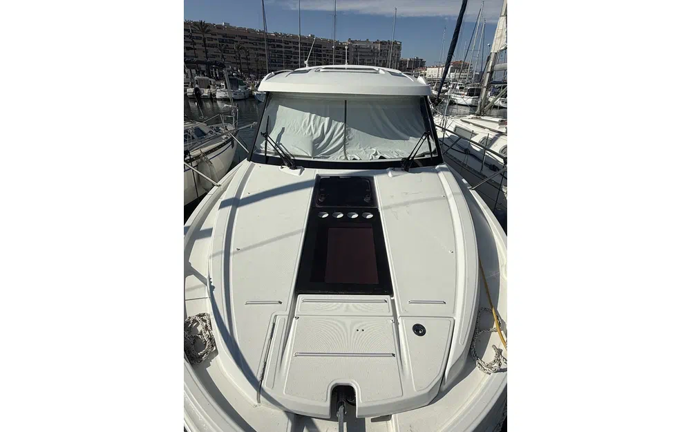 slider 7 Beneteau Antares 9 OB