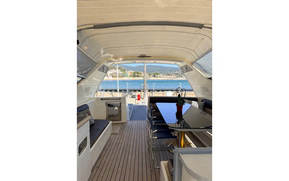 slider 6 Arno Leopard 23