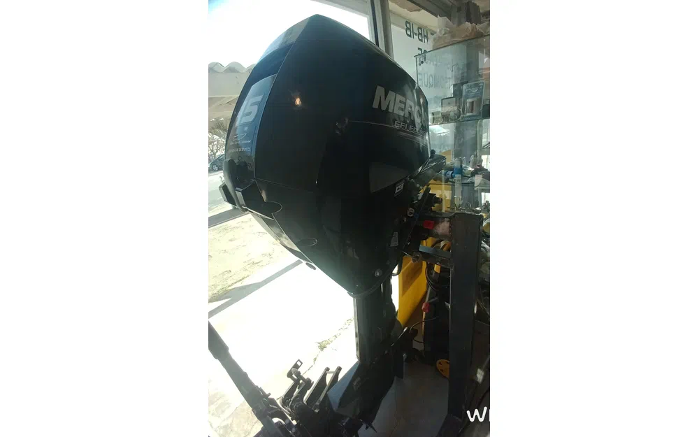 slider 0 15 cv mercury  neuf declaser