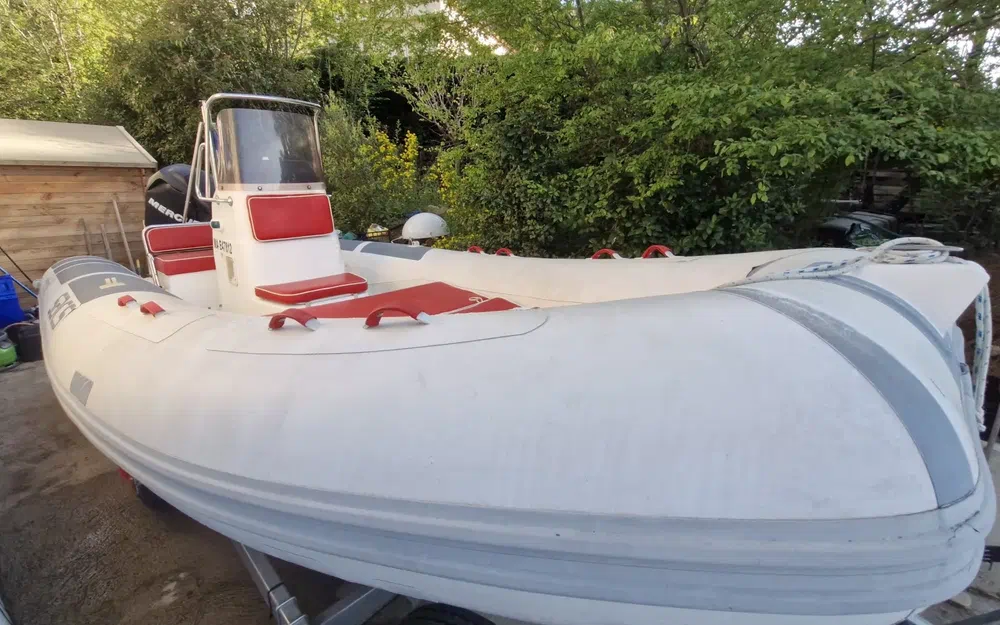 slider 9 Sacs S 540 Young