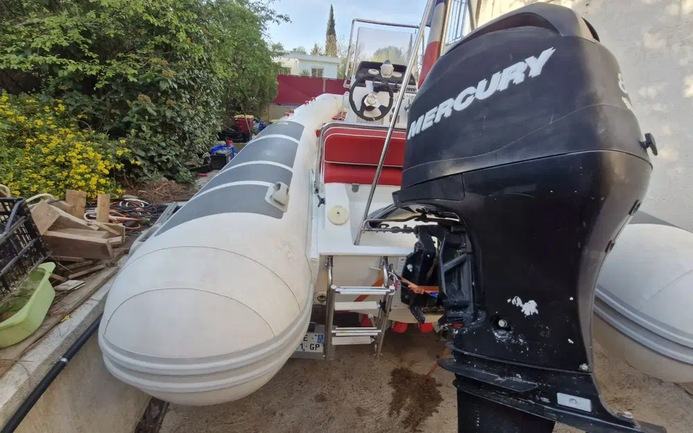 slider 1 Sacs S 540 Young