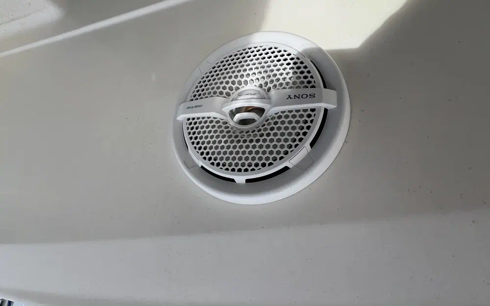 slider 16 Quicksilver 605 Open