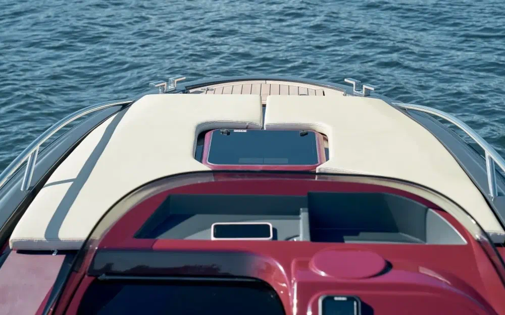 slider 5 Clear Libra 650 Cabin