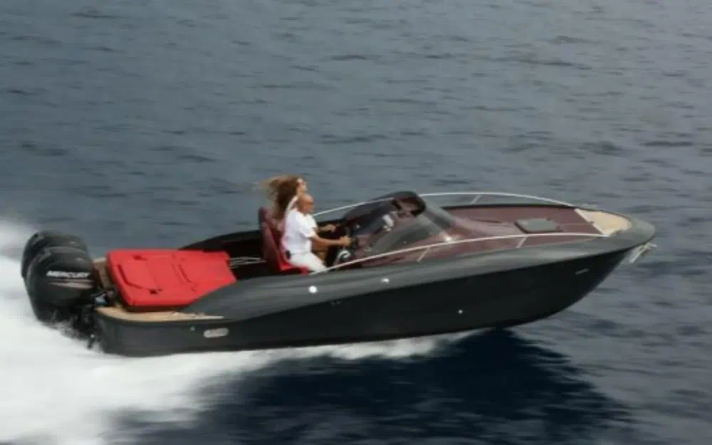 slider 8 Clear Libra 650 Cabin