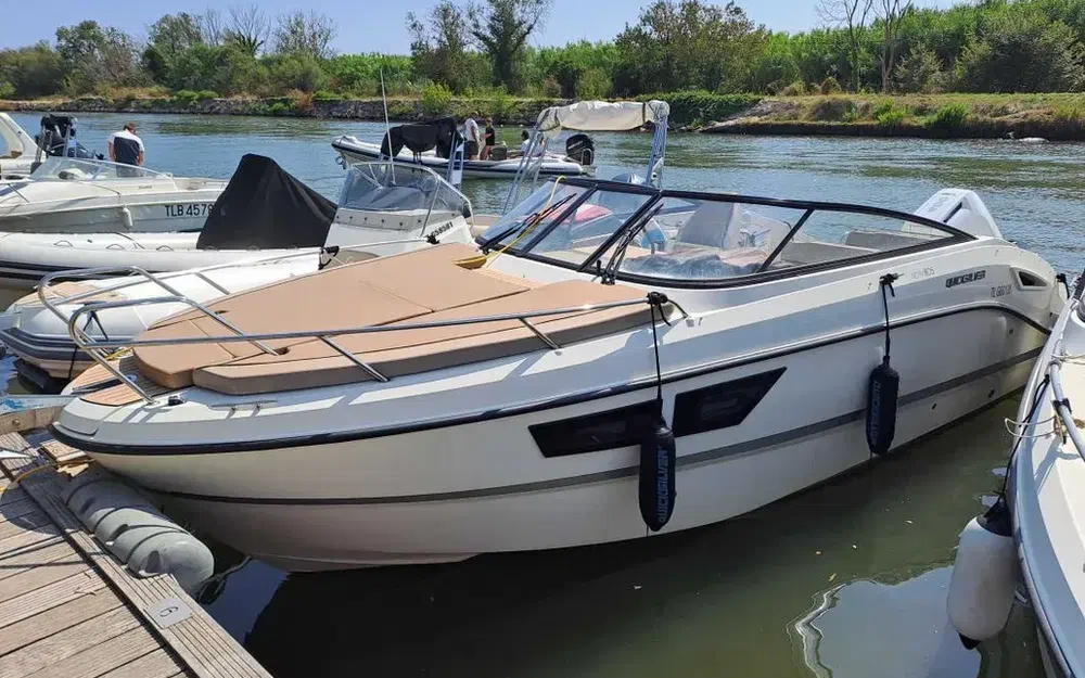 slider 0 Quicksilver Activ 805 Cruiser