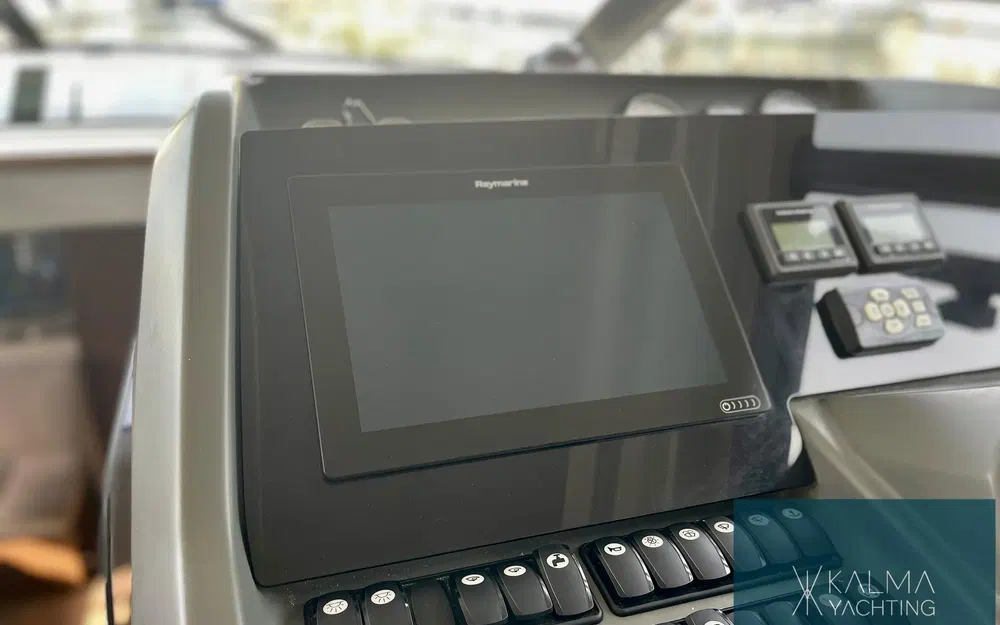 slider 9 Jeanneau Leader 46