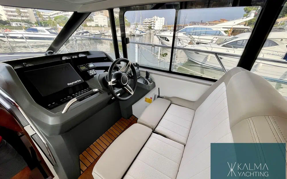 slider 4 Jeanneau Leader 46