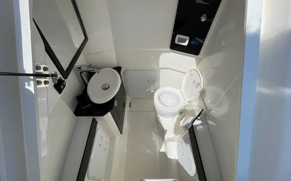 slider 13 Joker Boat Clubman 30