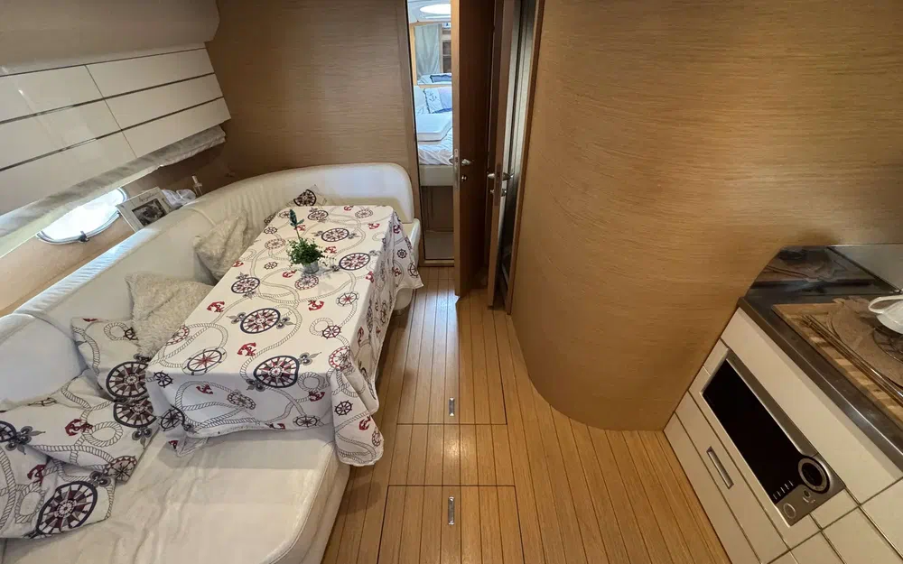 slider 13 Sessa Marine C42