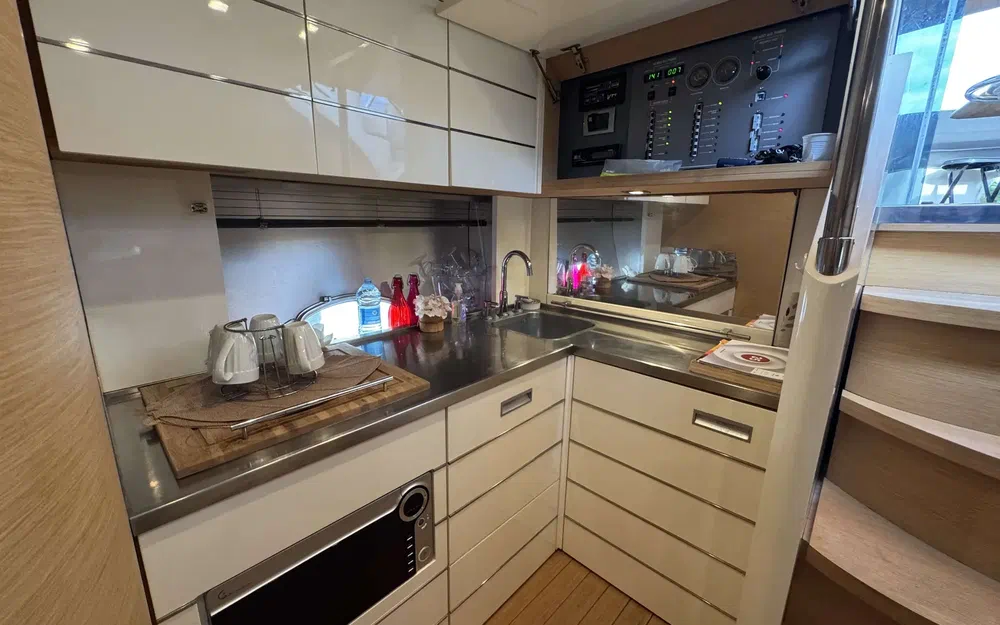 slider 15 Sessa Marine C42