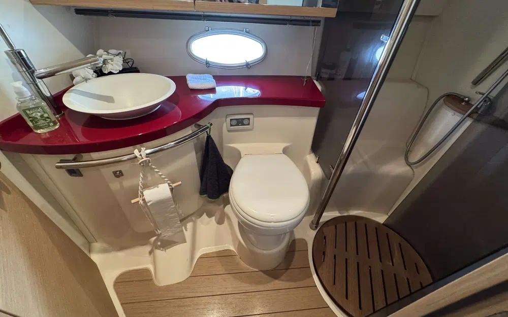 slider 17 Sessa Marine C42