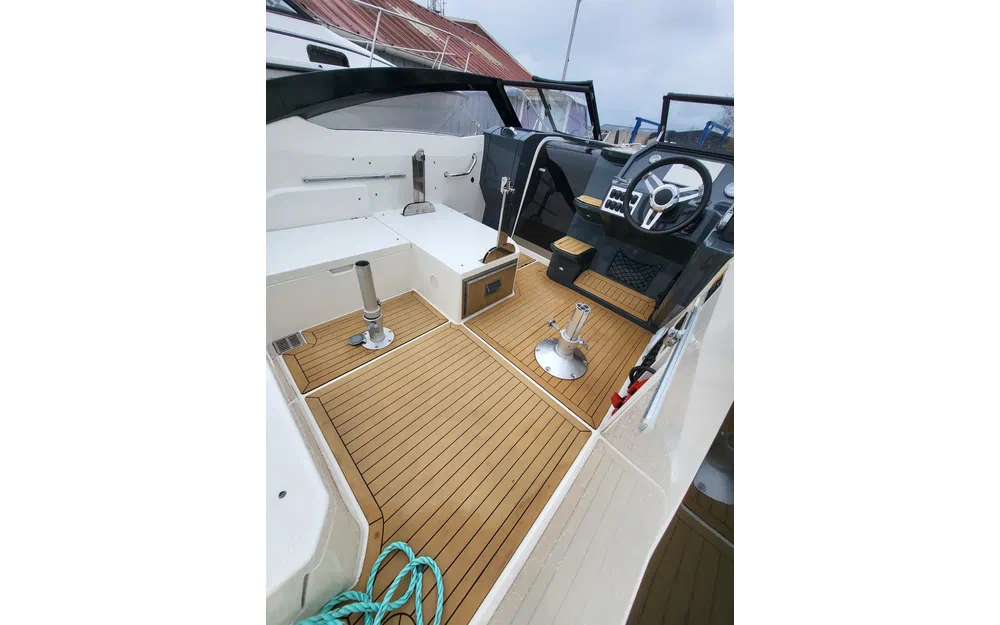 slider 5 Parker 690 DC